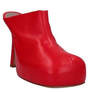 Bottega Veneta “The Bold” Mule Heels Red Stretch Leather Size 38 (US 7.5–8) NIB
